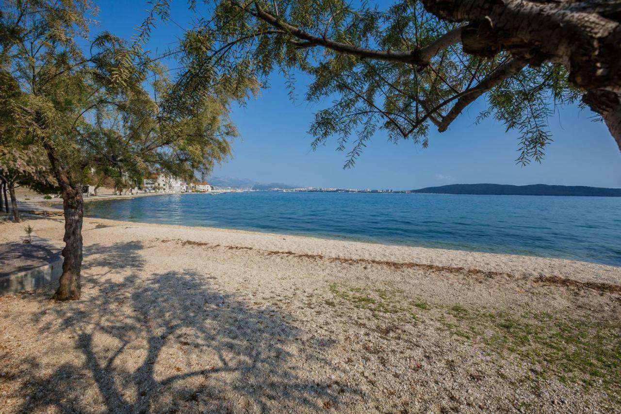 Apartment Slonic Kastela Exterior photo